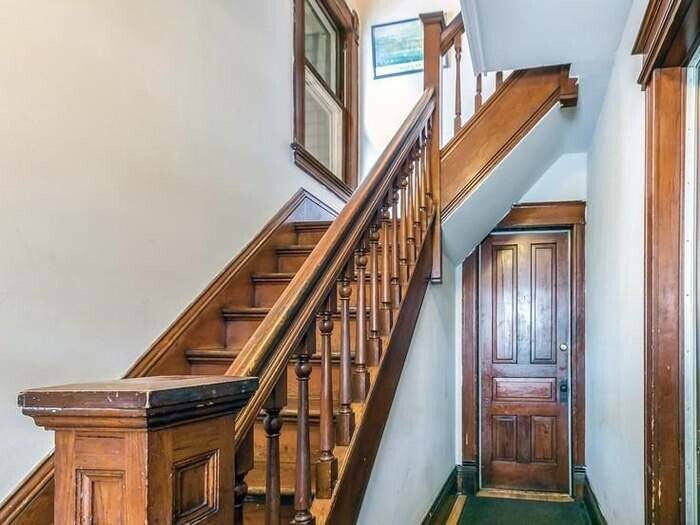 Building Photo - 1432 Williamson St