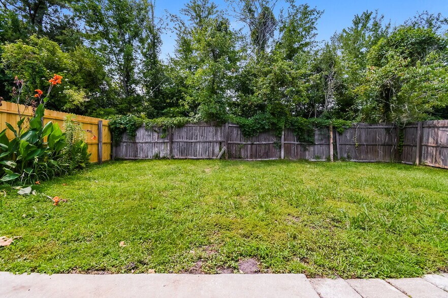 Building Photo - 3362 Talisman Drive