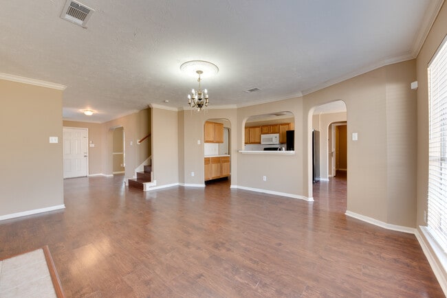 Building Photo - 6611 Amberfield Ln