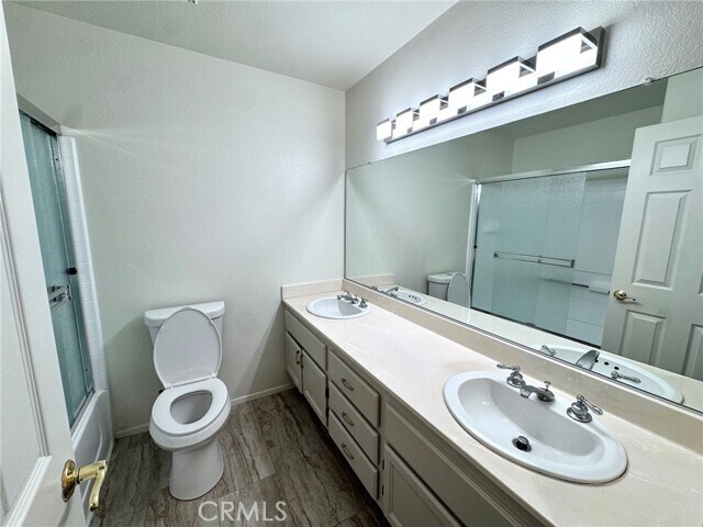 Building Photo - 12789 Yorkshire Dr