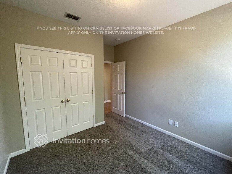 Building Photo - 573 Davenport Way