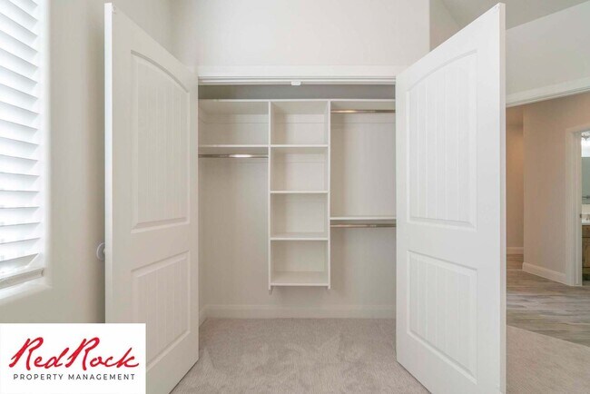 Building Photo - Single Family Home in Hurricane with an attached Casita!