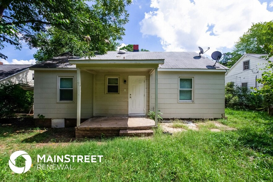 Building Photo - 604 Robertson Ave