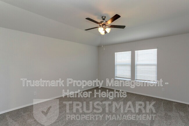 Building Photo - 1003 Cedar Trl