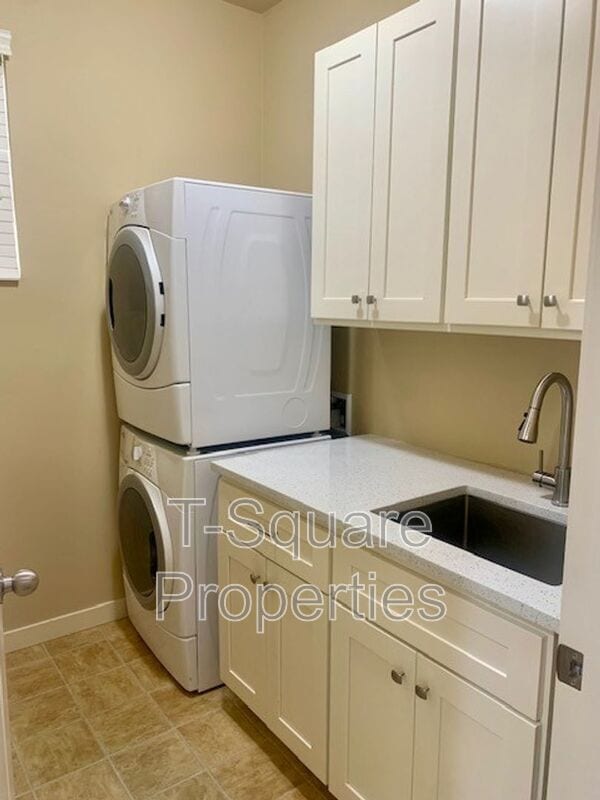 Building Photo - 10218 242nd Ave NE