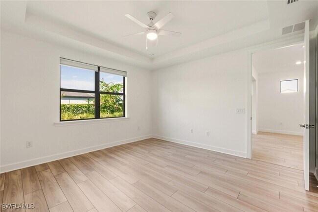 Building Photo - 1873 Amador Ct