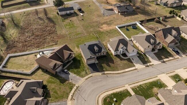 Building Photo - 457 Adalynn Cir