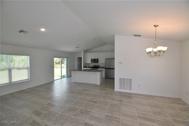 Building Photo - 4360 Longwell Ln