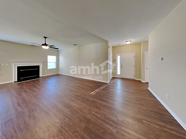 Building Photo - 116 Brewster Ct