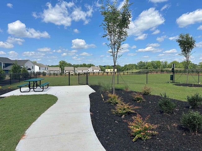 Building Photo - 6019 Willutuck Dr