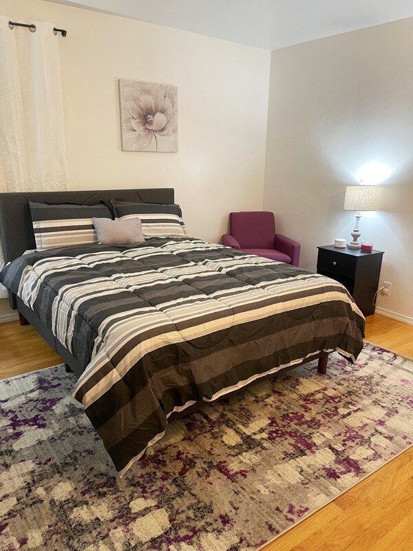 Building Photo - 2804 Truman St NE