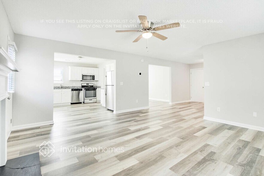 Building Photo - 2585 Thunder Basin Way