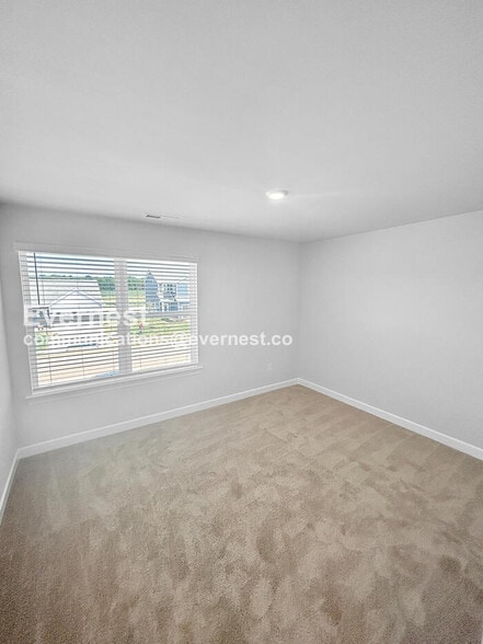 Building Photo - 2312 Valverde Wy