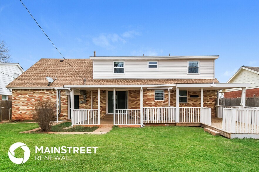Building Photo - 4207 N Reeder Ave