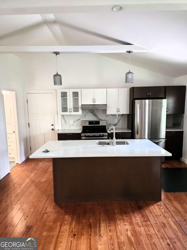 Building Photo - 2037 Lively Ridge Rd NE