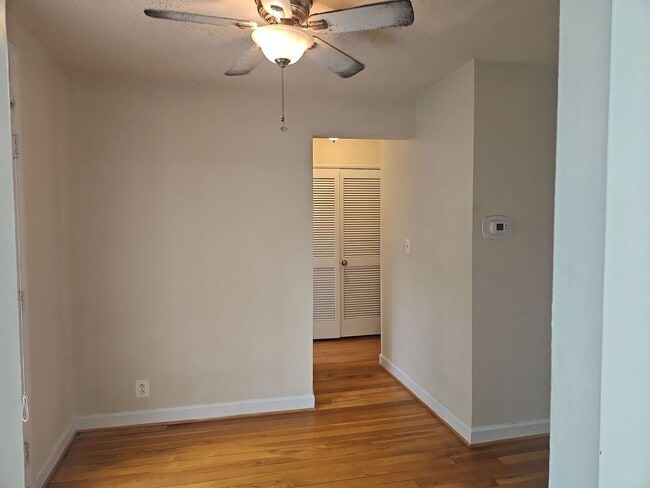 Building Photo - Charming 1 Bed 1 Bth Condo With Balcony In...