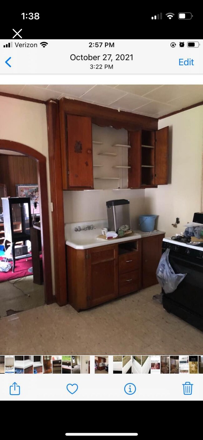 Building Photo - 23 Spruce St