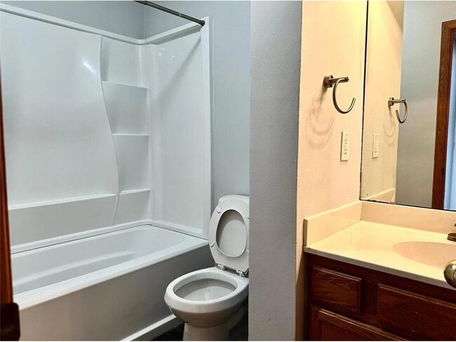 Building Photo - 3288 Dodd Ln