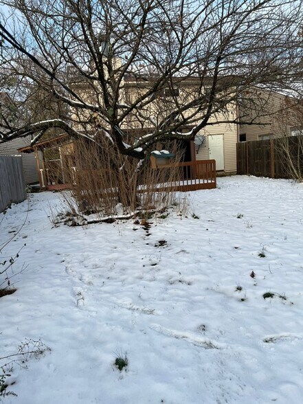 Building Photo - 1729 Prairie Cir