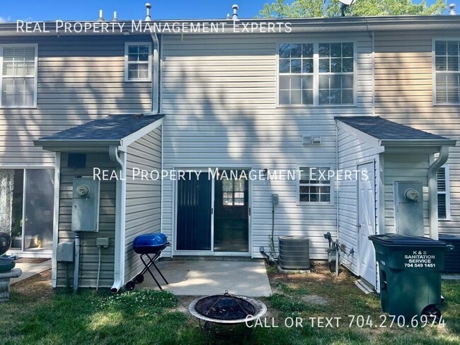 Building Photo - 12438 Hennigan Pl Ln