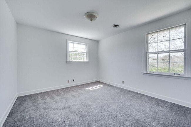 Building Photo - 795 Greeley Dr