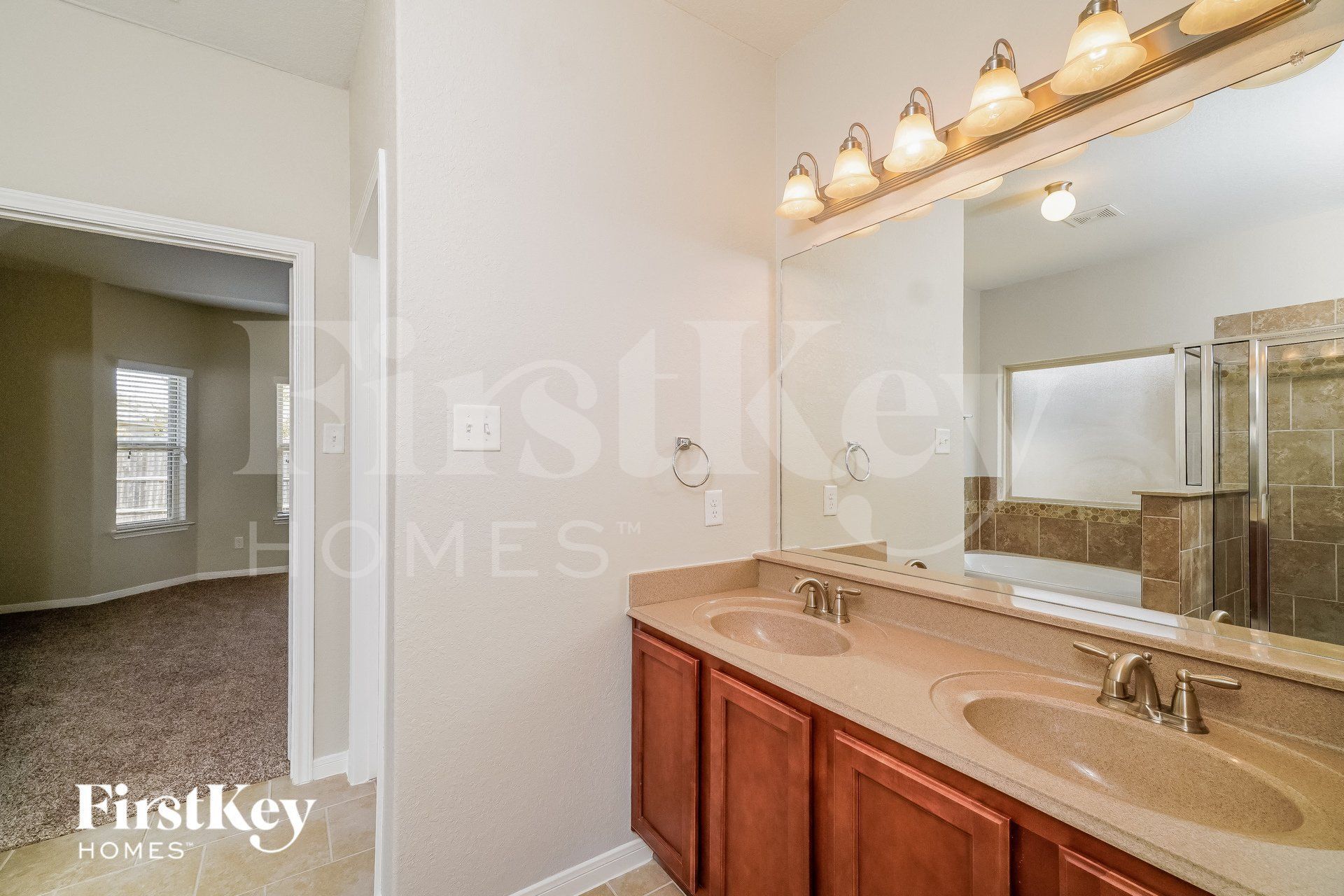 Building Photo - 3014 Night Flight