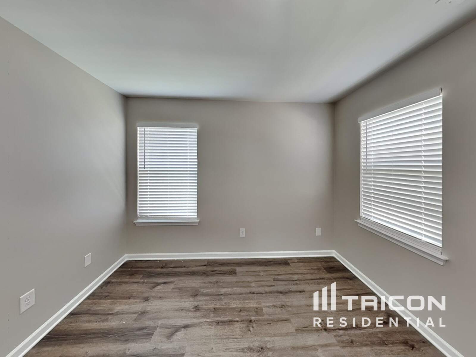 Building Photo - 1804 Hoosac Dr
