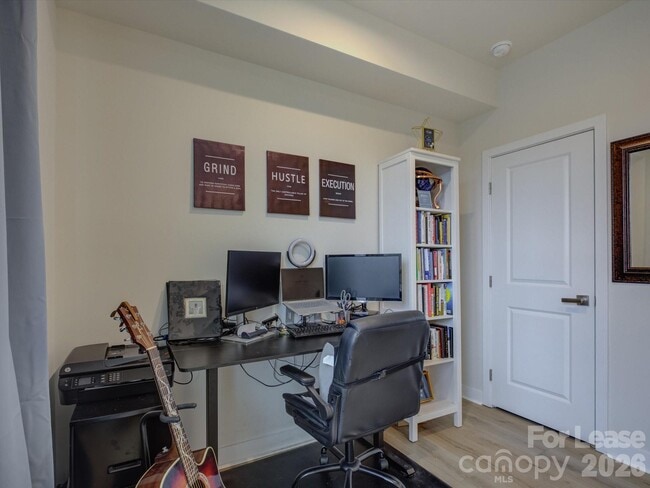 Building Photo - 6112 Station Crossing Ave