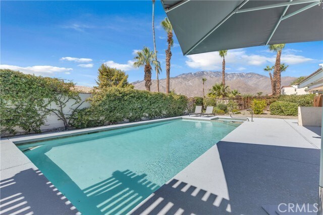 Building Photo - 1413 Caleta Way
