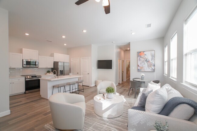 Primary Photo - 504 Nursery Rd