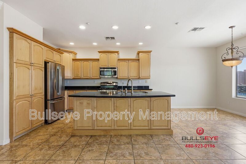 Building Photo - 2927 W Plum Hollow Dr