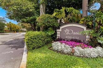 Building Photo - 4708 SW 67th Ave