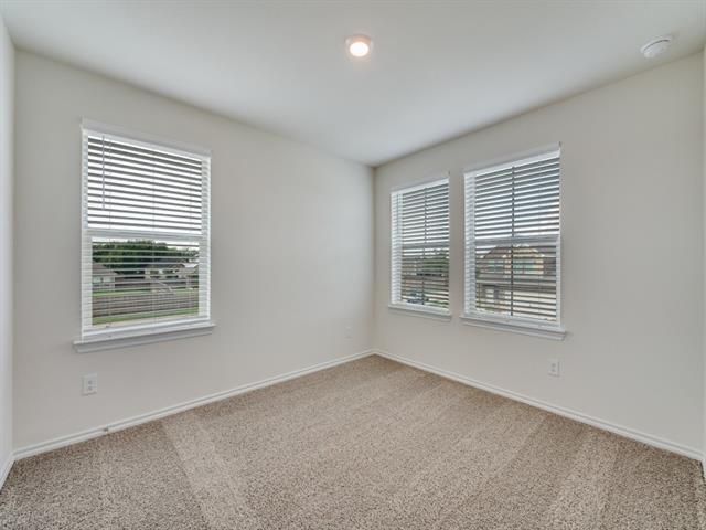 Building Photo - 549 Minnie Ln