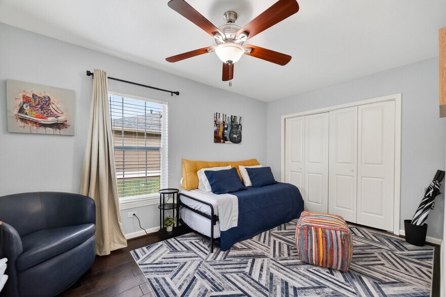 Building Photo - 4907 Marietta Ln