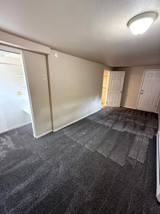 Building Photo - 2523 Kincaid St