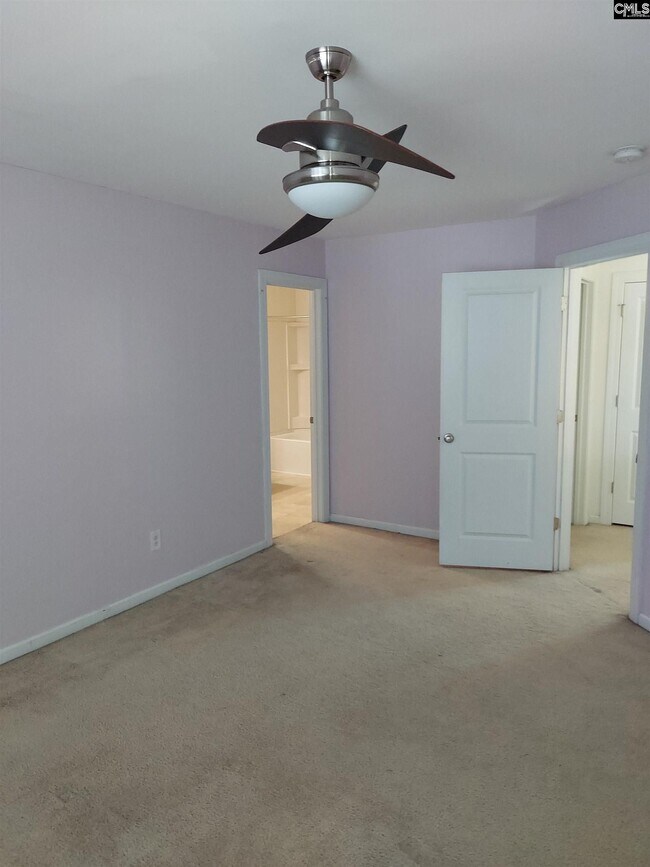 Building Photo - 203 Eagle Park Dr