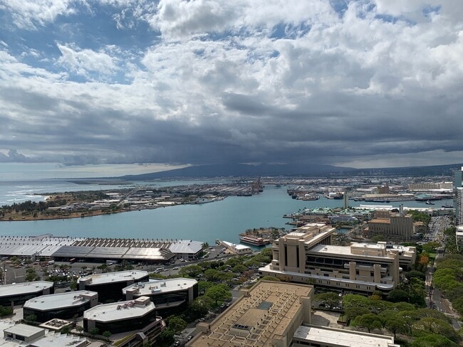 Building Photo - Keauhou Place - New one bedroom, 1 bath, 1...