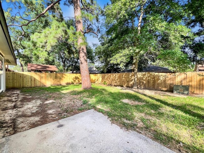 Building Photo - 4926 Adonis Dr