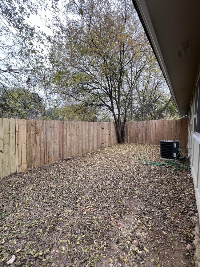 Building Photo - 8846 Meadow Range St