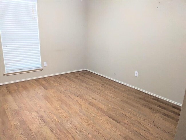 Building Photo - 1206 Three Forks Dr
