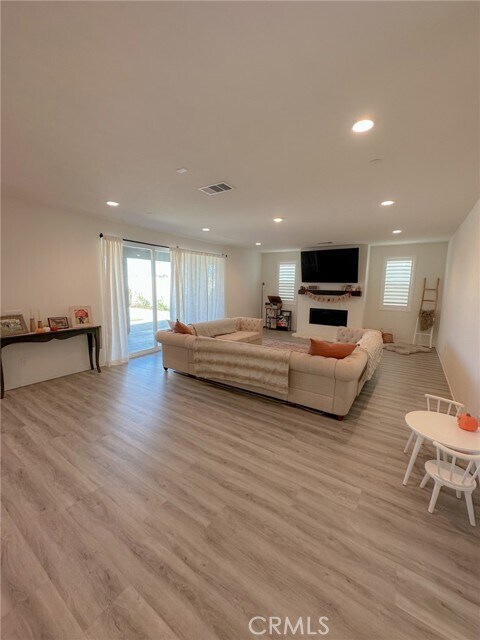 Building Photo - 39547 Verbena Wy