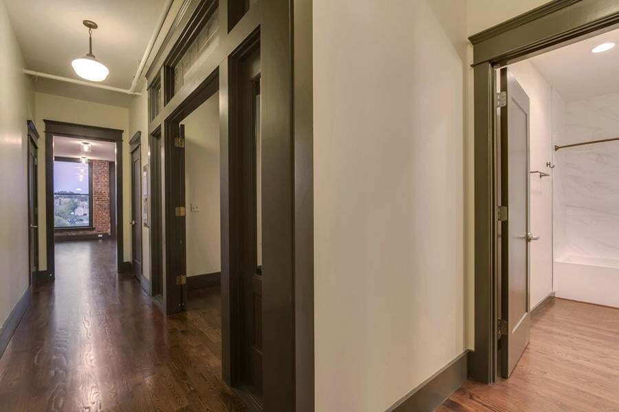 Building Photo - 416 S Gay St