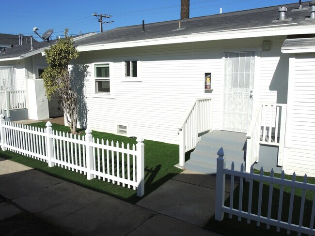 Building Photo - la PALMA bungalows