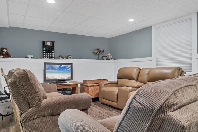 Building Photo - 113 Flat Rock Rd