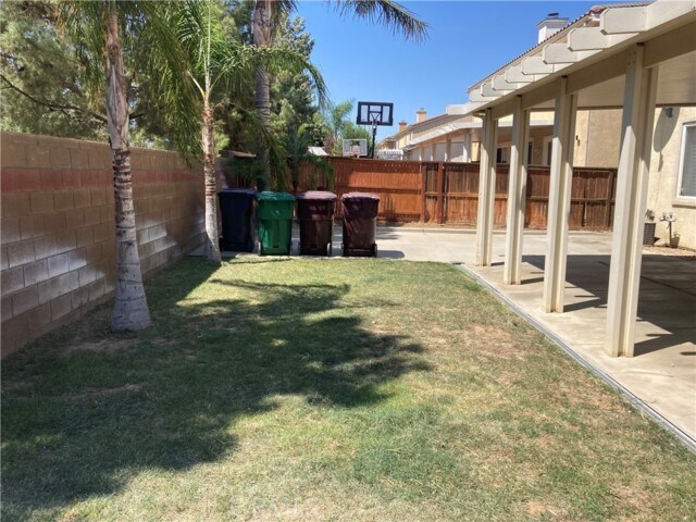 Building Photo - 1483 Midnight Sun Dr