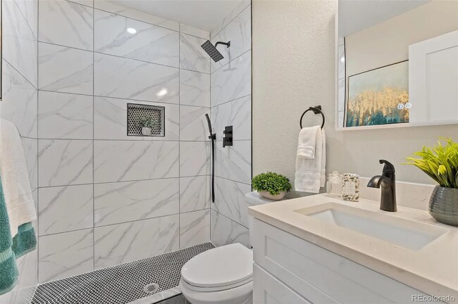 Building Photo - 10821 Larry Dr