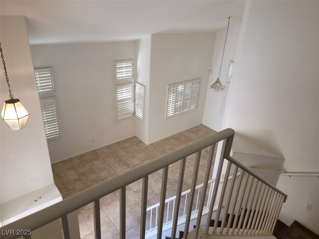 Building Photo - 1085 Fan Coral Ave