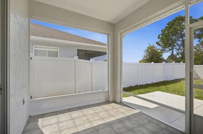 Building Photo - 55 Matanzas Lakes Dr