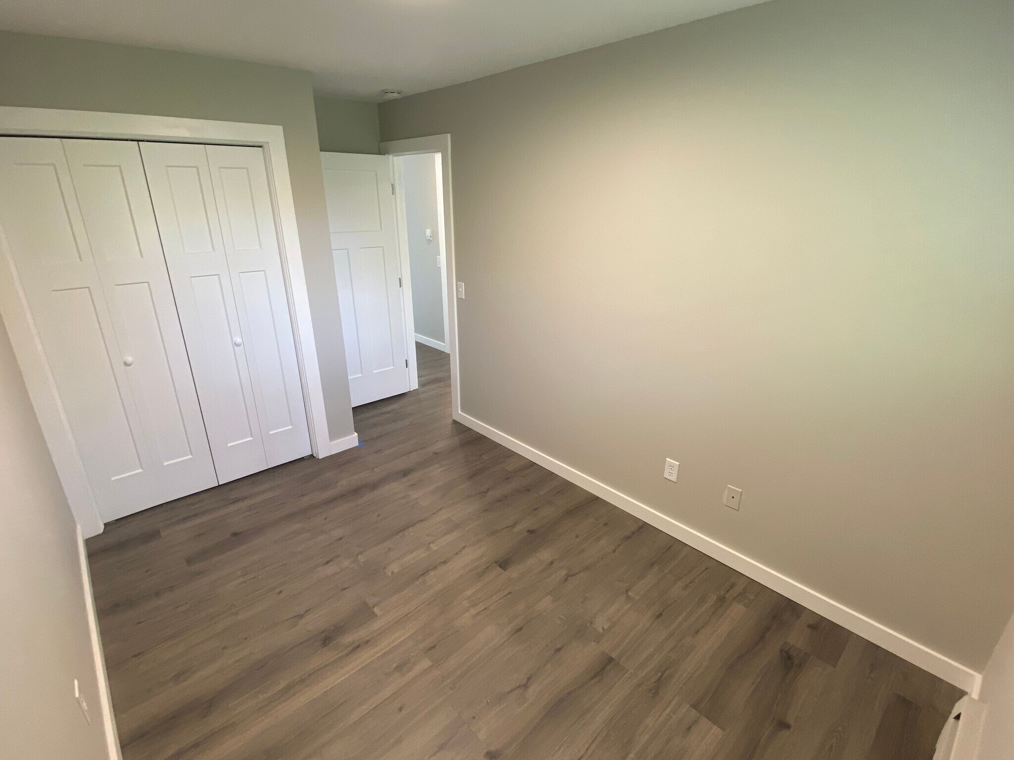 Bedroom 2 - 609 Market St S