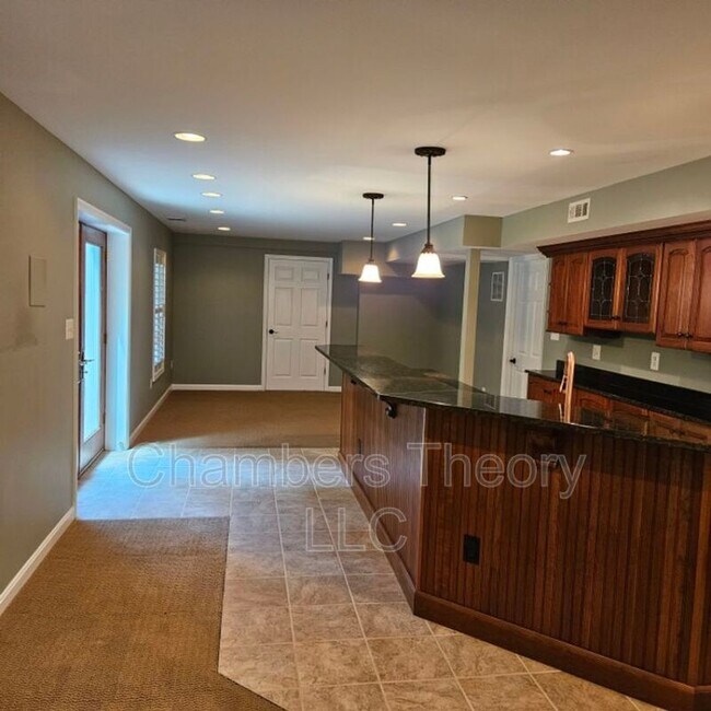 Building Photo - 8315 Argent Cir
